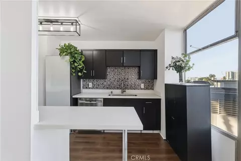 100 Atlantic Ave #405, Long Beach, CA 90802