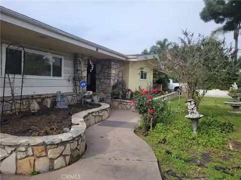 7015 N Atlantic Pl, Long Beach, CA 90805