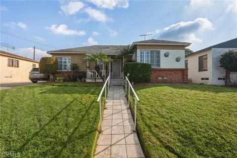 11016 S Van Ness, Los Angeles, CA 90047