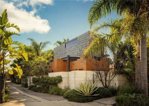 542 Altair Pl, Venice, CA 90291