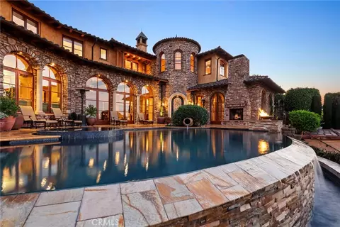 4 Yellow Brick Rd, Rancho Palos Verdes, CA 90275