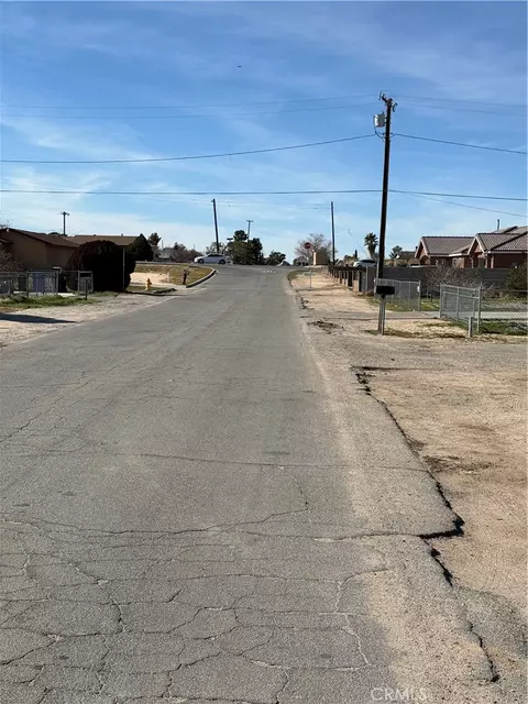 20958 Nisqually Rd, Apple Valley, CA 92308 photo 9