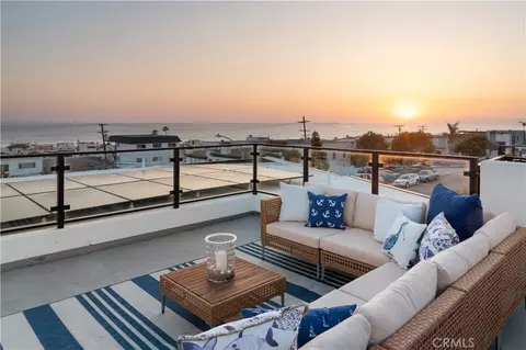 2141 Circle Dr, Hermosa Beach, CA 90254