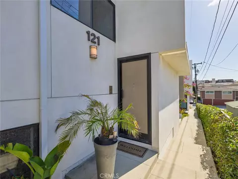 Other - 121 E Walnut Ave, El Segundo, CA 90245 photo 1 of 5