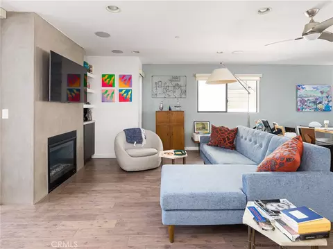 Living - 121 E Walnut Ave, El Segundo, CA 90245 photo 2 of 4