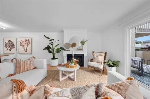 1200 Opal St #7, Redondo Beach, CA 90277