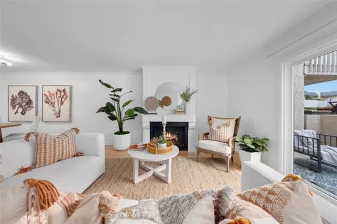 1200 Opal St #7, Redondo Beach, CA 90277