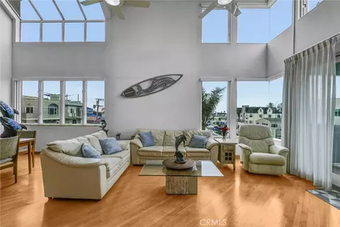 16745 Bayview Dr #B, Sunset Beach, CA 90742