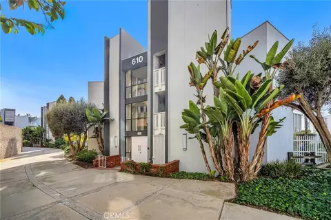610 The Vlg, Redondo Beach, CA 90277