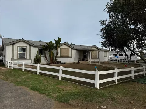 25120 Charina Ln, Homeland, CA 92548