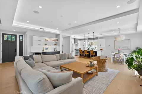 2216 Bataan Rd #A, Redondo Beach, CA 90278