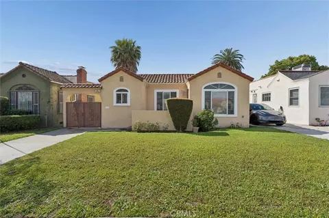 1922 W 84th St, Los Angeles, CA 90047