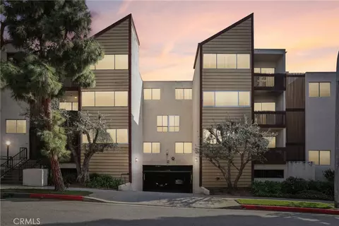 5950 Canterbury Dr #C312, Culver City, CA 90230