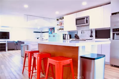Kitchen - 7112 Mecca Rd, Joshua Tree, CA 92252 photo 2 of 6