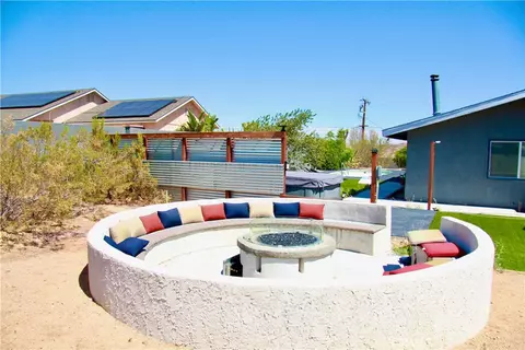 Exterior - 7112 Mecca Rd, Joshua Tree, CA 92252 photo 6 of 12