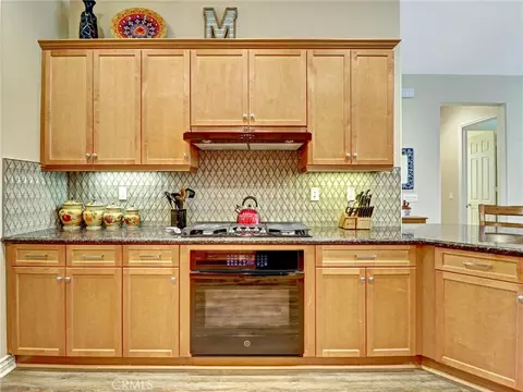 Kitchen - 43086 Borretti Way, Indio, CA 92203 photo 5 of 7