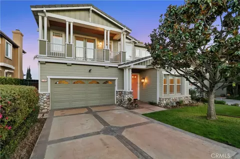 2108 Ridgeview Ter, Signal Hill, CA 90755
