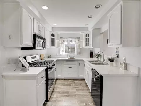 Kitchen - 17815 Lysander, Carson, CA 90746 photo 1 of 3