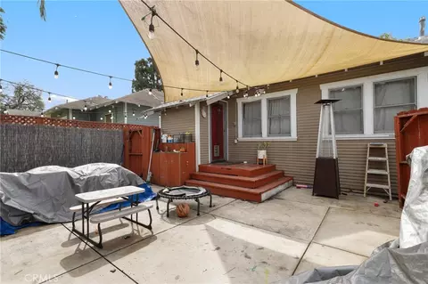 Exterior - 820 Temple Ave, Long Beach, CA 90804 photo 3 of 7