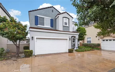 1832 Raymond Ave, Signal Hill, CA 90755