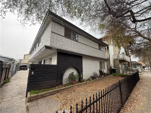 1123 Ohio, Long Beach, CA 90804