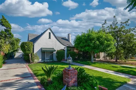 1042 E Tujunga, Burbank, CA 91501