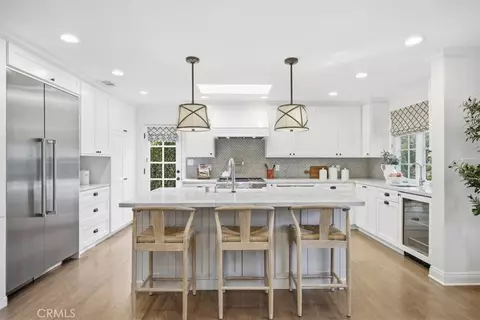 592 33rd St, Manhattan Beach, CA 90266