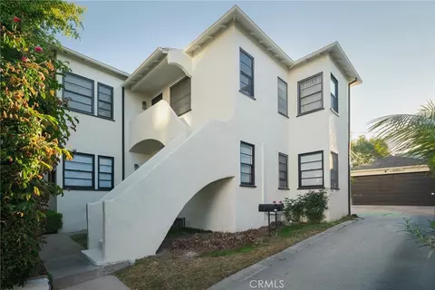 1226 S Dunsmuir, Los Angeles, CA 90019