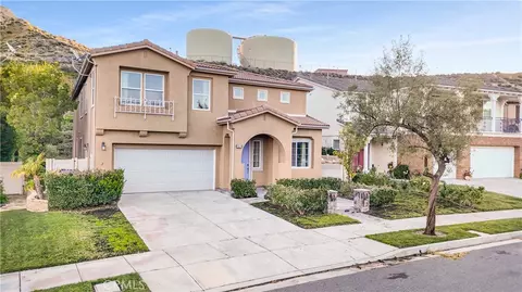 15614 Nahin, Canyon Country, CA 91387