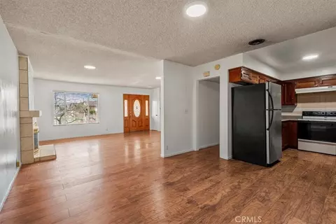 Living - 21403 Catskill Ave, Carson, CA 90745 photo 3 of 3