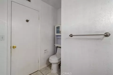 Bath - 21403 Catskill Ave, Carson, CA 90745 photo 3 of 3