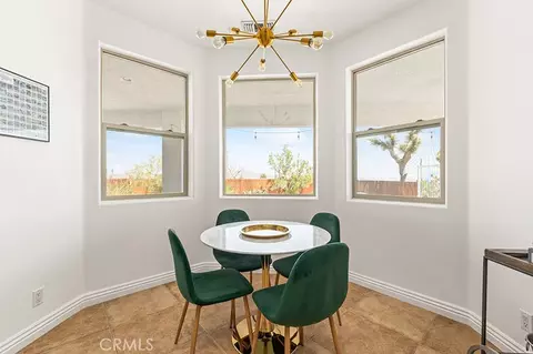 Dining - 61424 Latham Trl, Joshua Tree, CA 92252 photo 1 of 1