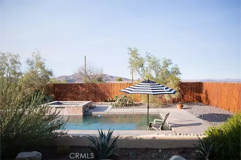 Exterior - 61424 Latham Trl, Joshua Tree, CA 92252 photo 5 of 11