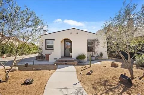 3934 Pontiac, Jurupa Valley, CA 92509