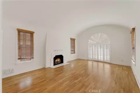 1908 Loma Dr, Hermosa Beach, CA 90254