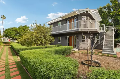 18320 Ingomar St, Reseda, CA 91335