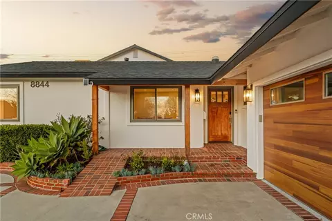 8844 Villanova Ave, Los Angeles, CA 90045