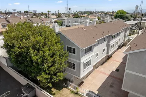 2609 Vanderbilt Ln #4, Redondo Beach, CA 90278