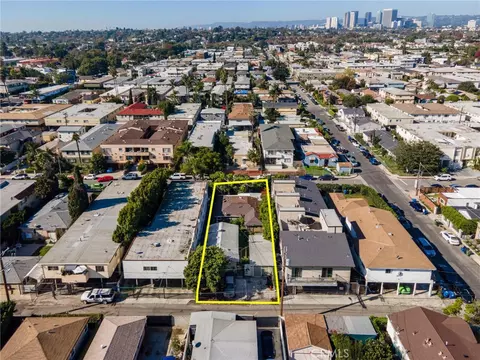 2008 S Corning, Los Angeles, CA 90034