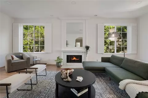 1406 Camden Ave #202, Los Angeles, CA 90025