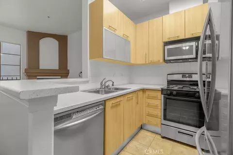 7037 La Tijera Blvd #C102, Los Angeles, CA 90045