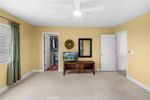 Bedroom - 12971 Valley View Ct, Apple Valley, CA 92308 photo 7 of 9