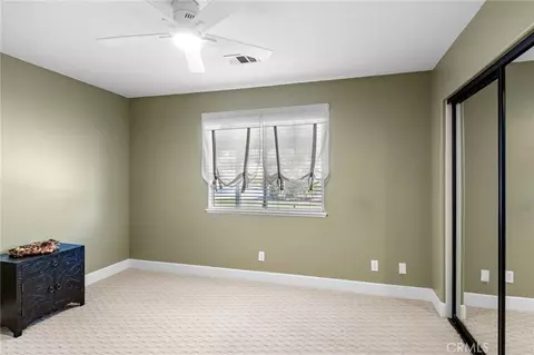 Bedroom - 12971 Valley View Ct, Apple Valley, CA 92308 photo 3 of 9