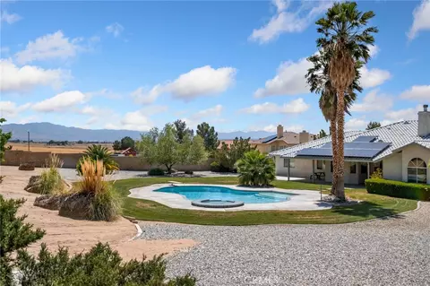 Exterior - 12971 Valley View Ct, Apple Valley, CA 92308 photo 10 of 16