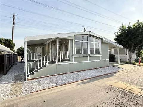 3595 Santa Fe Ave #213, Long Beach, CA 90810