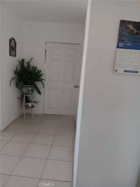 Entry Way - 30107 Bourbon, Lucerne Valley, CA 92356 photo 2 of 2