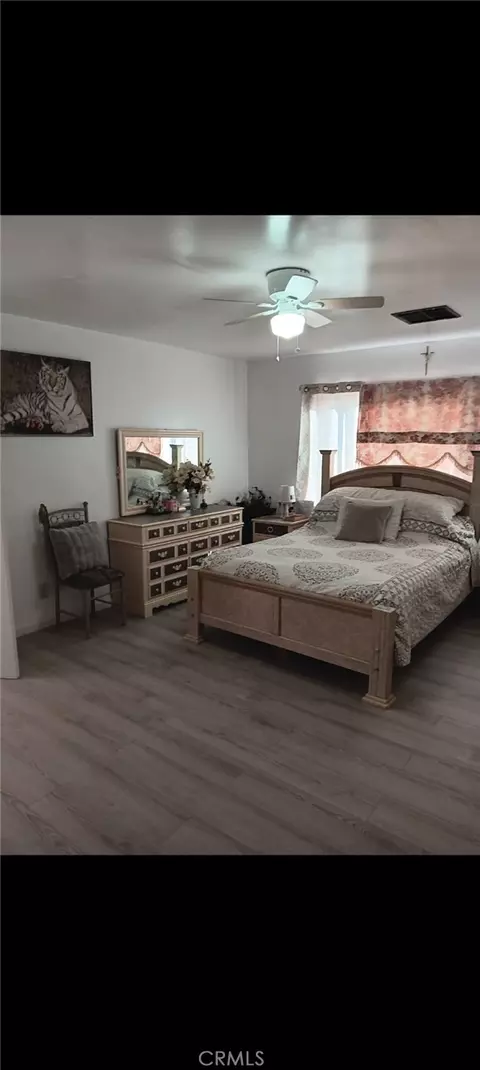 Bedroom - 30107 Bourbon, Lucerne Valley, CA 92356 photo 1 of 3