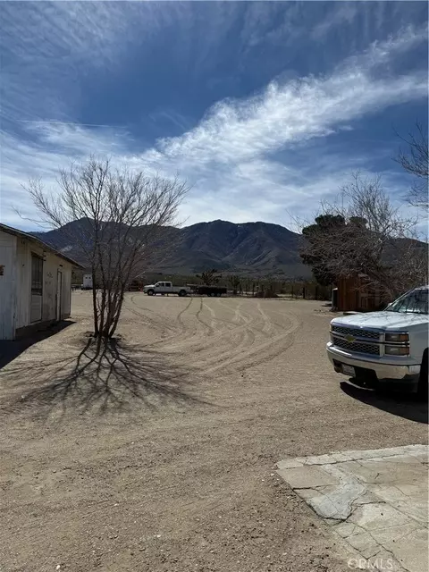 Exterior - 30107 Bourbon, Lucerne Valley, CA 92356 photo 4 of 6