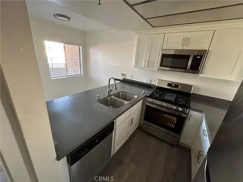 Kitchen - 12617 Eucalyptus Ave, Hawthorne, CA 90250 photo 1 of 3