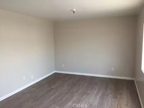 Living - 12617 Eucalyptus Ave, Hawthorne, CA 90250 photo 4 of 5